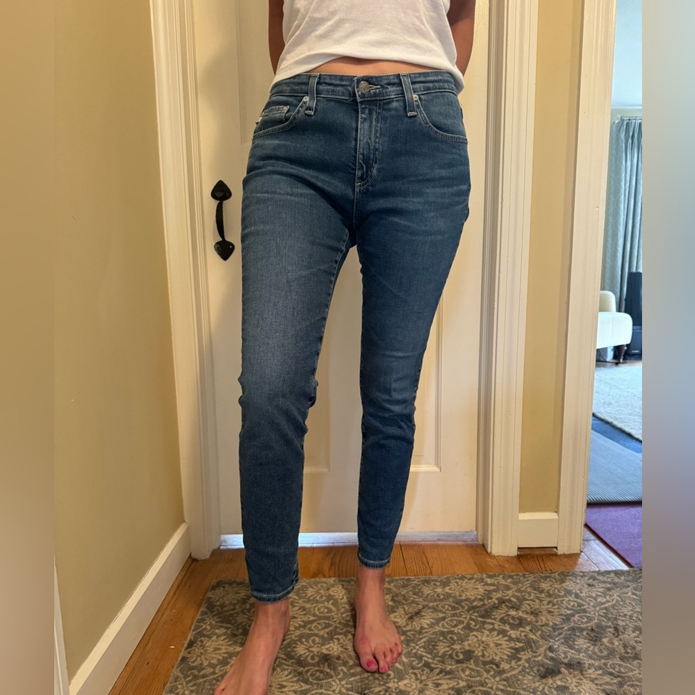 AG - The Legging Ankle skinny jean in size 29